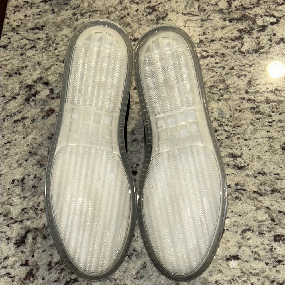 Oliver Cabell Black Canvas Sneakers - Picture 2 of 3